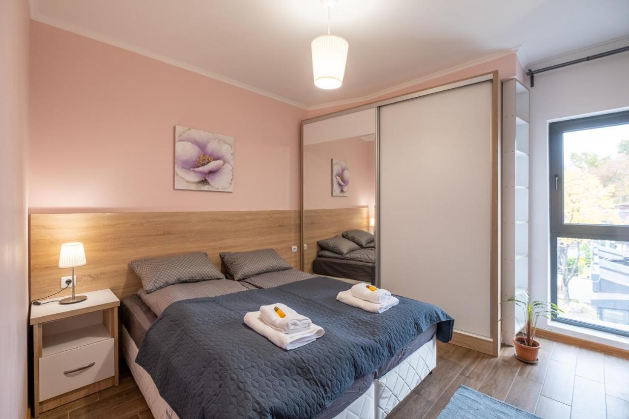 Chic 1Br Flat - Technical University & Hospital Sofia Ngoại thất bức ảnh